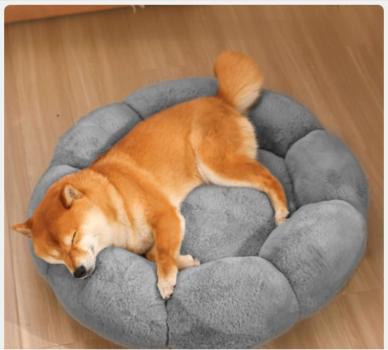 Plume Calming Donut Bed